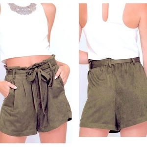 HYFVE NWT FAUX SUEDE PAPER BAG WAIST SHORTS WITH POCKETS .